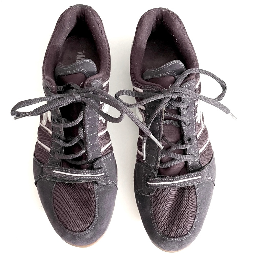 Puma Women’s Purple Athletic Shoes